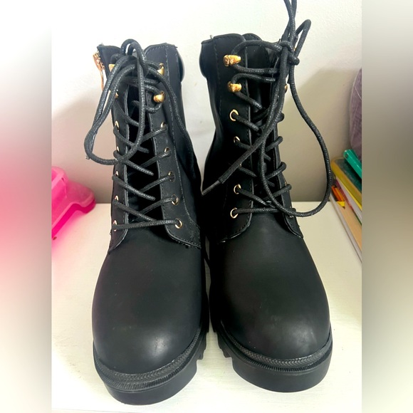 Combat boots - Picture 4 of 6